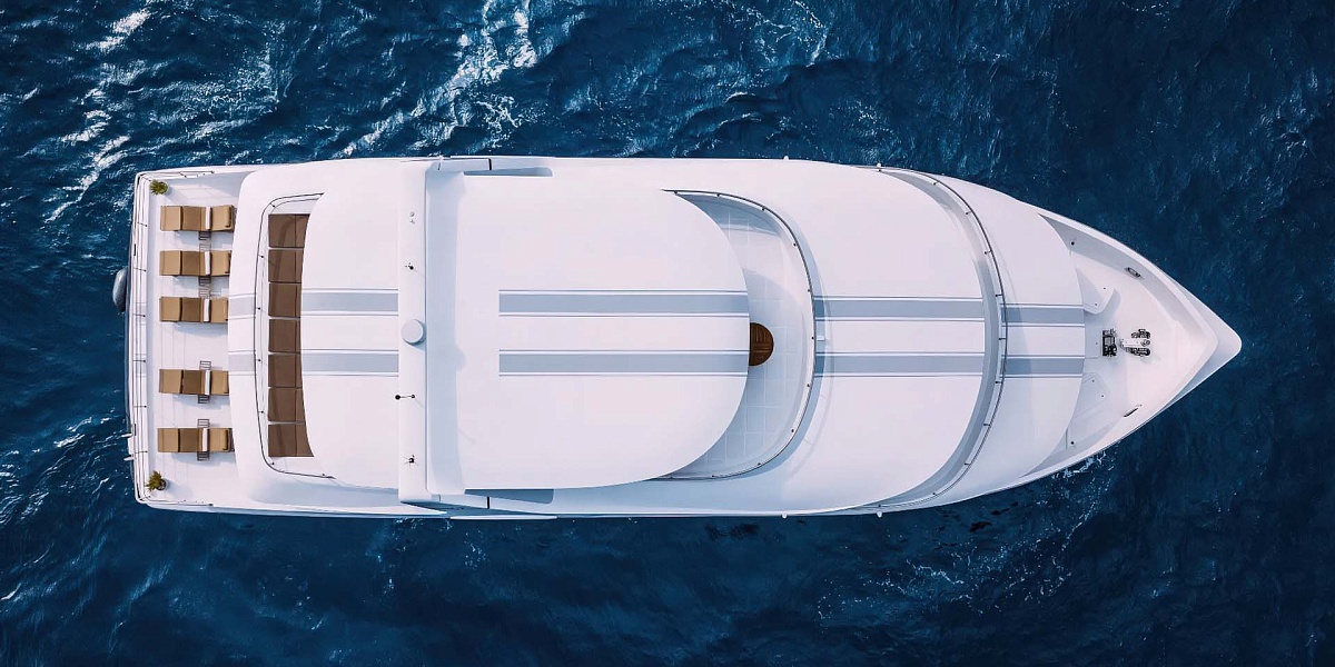 Аренда 31 метровой мега яхты Alice на Мальдивах - всё включено